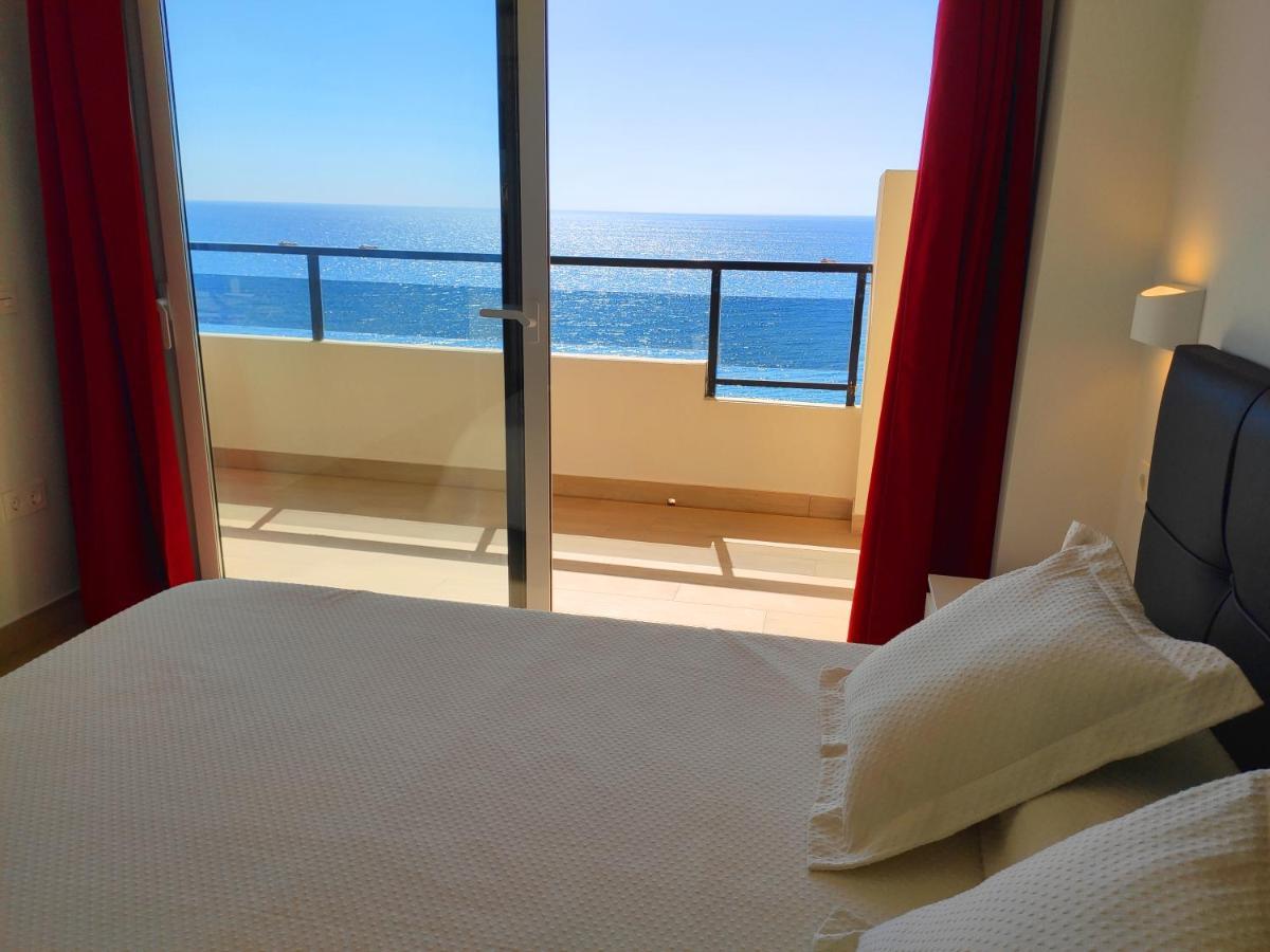 Beachfront -- New Luxury Apartment -- 1ª Linea Playa -- Fuengirola City Center -- Private Parking -- Panoramic Sea Views -- Esterno foto